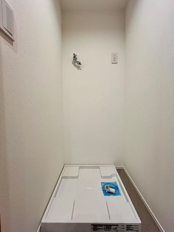 RESIDIA御茶ノ水の設備|玄関廊下に豊富な収納付です