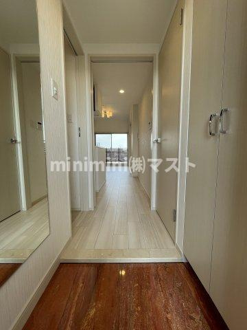 プレジオ大正の玄関