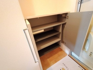 【玄関】 | メゾンベール