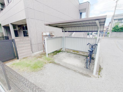 【周辺】 | ホワイトリリー