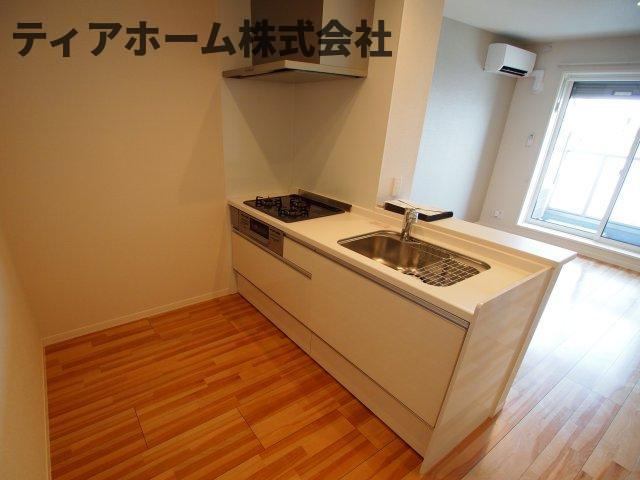 大和高田市大中東町の賃貸マンションのキッチン|お料理しやすいキッチンです