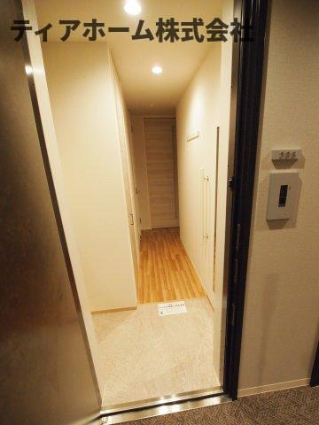 大和高田市大中東町の賃貸マンションの玄関
