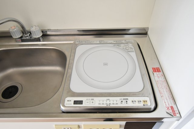 マンションハヤ今津のキッチン|1口IHコンロ