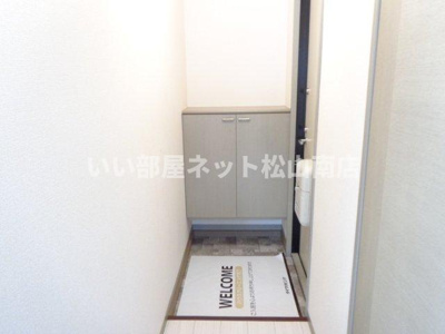 【玄関】 | ヴィラージュ・９５　A棟
