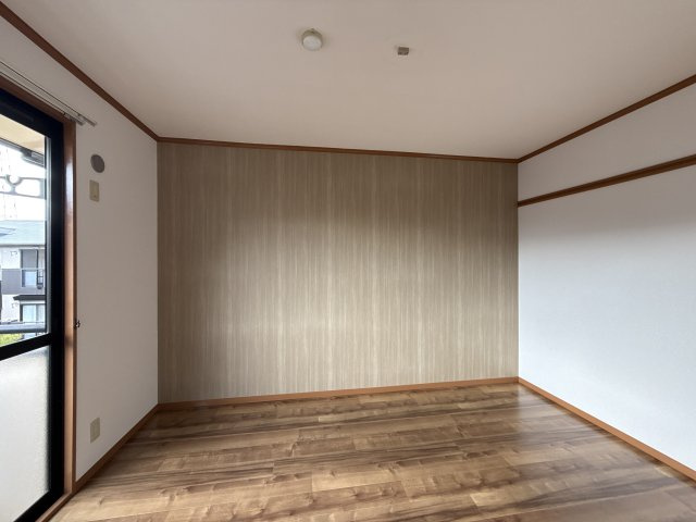 クレスト安室の寝室