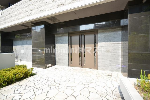 サムティ福島ノースのエントランス