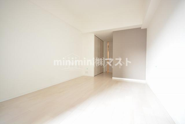 サムティ福島ノースの居間・リビング