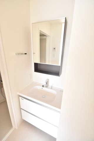 大阪市城東区蒲生２丁目の賃貸マンションの洗面所