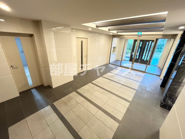 プレサンス丸の内レジデンスⅢのロビー