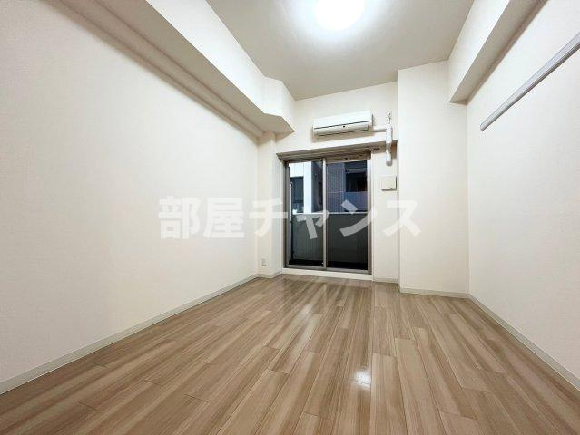 プレサンス丸の内レジデンスⅢの居間・リビング