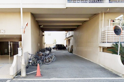 【駐車場】 | ハイツ尼崎A棟 | JR尼崎駅徒歩13分、特急停車駅のため梅田・難波・三ノ宮方面へのアクセス良好