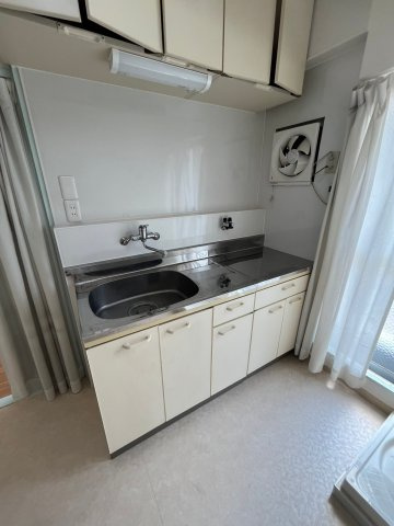 森下ビルのキッチン