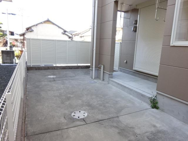 リバティー・Ｍのバルコニー|専用庭