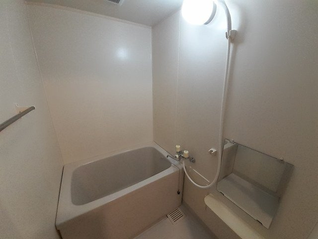 シャルマン今宿の浴室