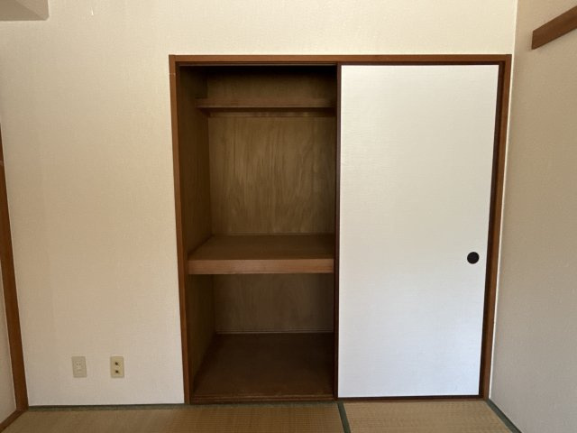 ラメール大塩の収納