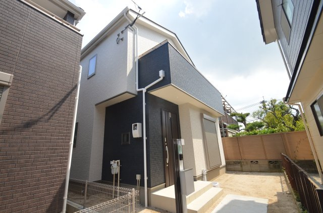 新築住宅　永犬丸南町２棟の外観