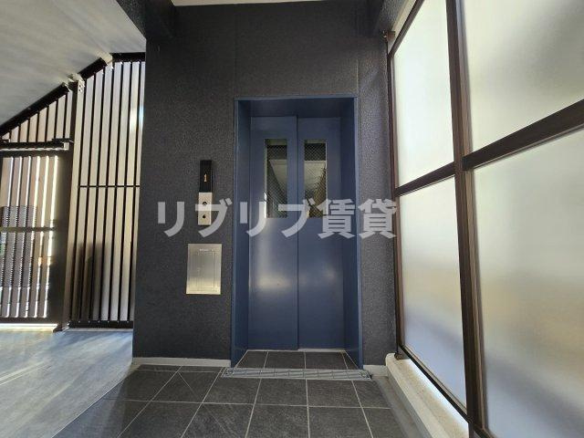 D-ROOM NOBUTO