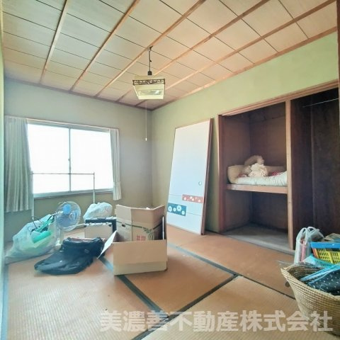６３４３０　岐阜市天池事業用の和室