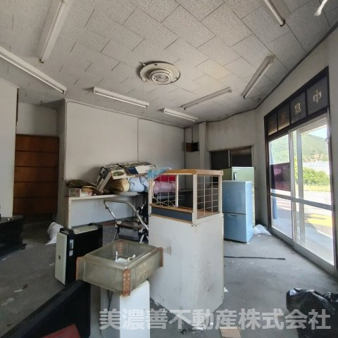 ６３４３０　岐阜市天池事業用のその他