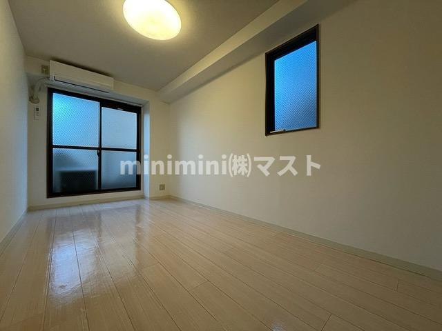 ドエル天満橋の居間・リビング