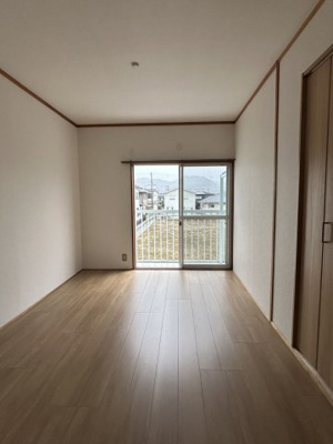 【洋室】 | ファミリー春