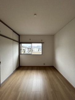 【洋室】 | ファミリー春