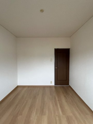 【洋室】 | ファミリー春