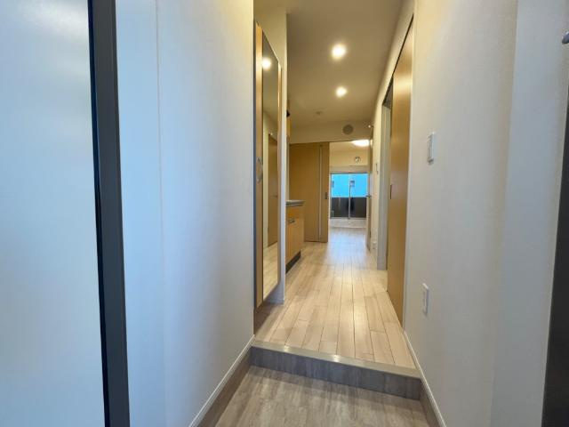 久留米市御井町のアパートの内装|廊下