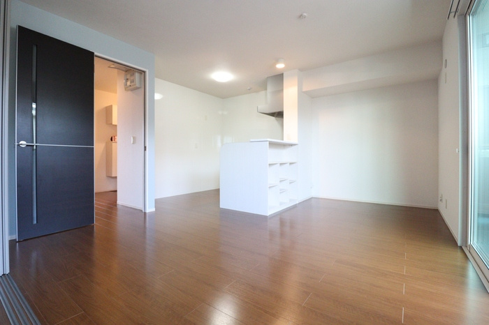 シャン・ヴィラージュの居間・リビング