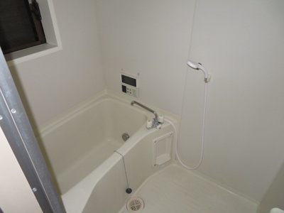 【浴室】 | メゾンドアーサⅥ | 追いだき機能・TV・窓あり