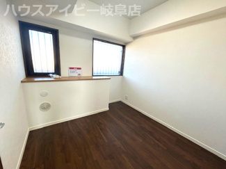 【洋室】 | ファミール茜部4階部分！生活しやすい環境整っております♪水回りすべて新品交換！ | ファミール茜部4階部分！生活しやすい環境整っております♪水回りすべて新品交換！