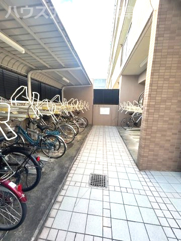 【駐輪場】の画像