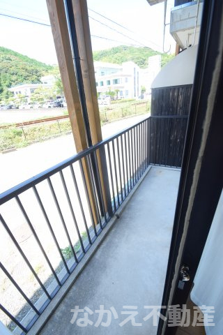 【バルコニー】 | 広々としたバルコニーです