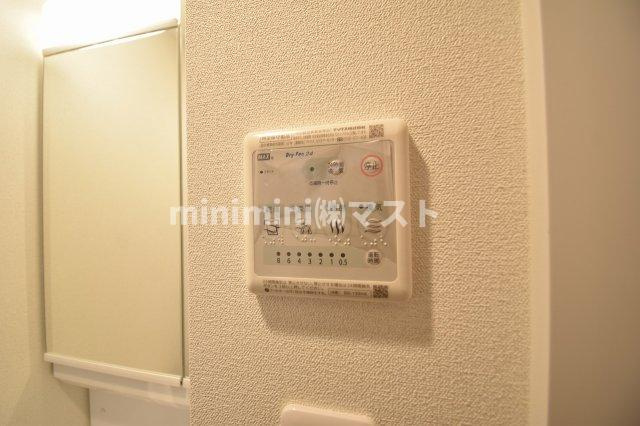 プレサンス堺筋本町ディスティニーの居間・リビング