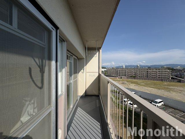 津久野南６号棟のバルコニー