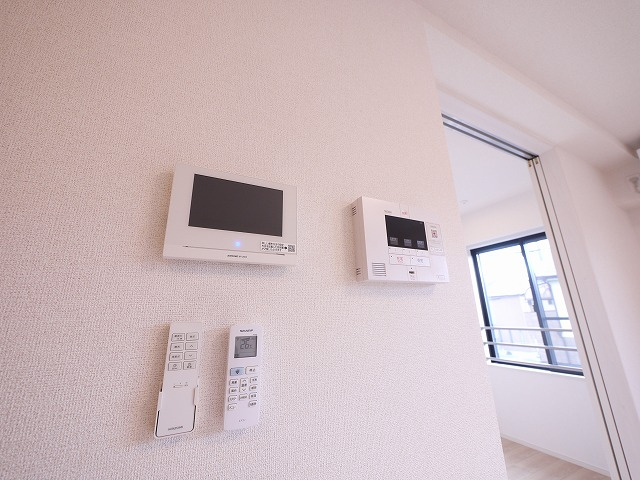ベルソレイユⅡのセキュリティ|モニター付きインターホーン