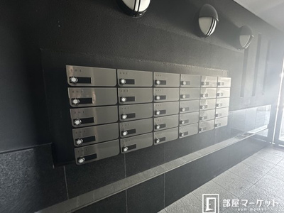 【エントランス】 | カーサシーガル弐番館