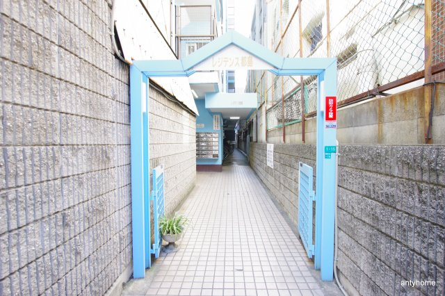 レジデンス都島　仲介手数料無料のエントランス