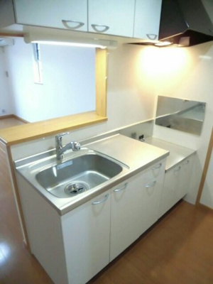 【キッチン】 | パーク・イーストⅡ | コンパクトなキッチンで掃除もラクラク