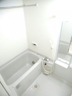 【浴室】 | パーク・イーストⅡ | お風呂で日々の疲れを落としましょう