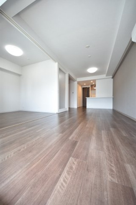 【居間・リビング】 | クロスレジデンス神戸元町クロスレジデンス神戸元町(アーバネックスみなと元町2)