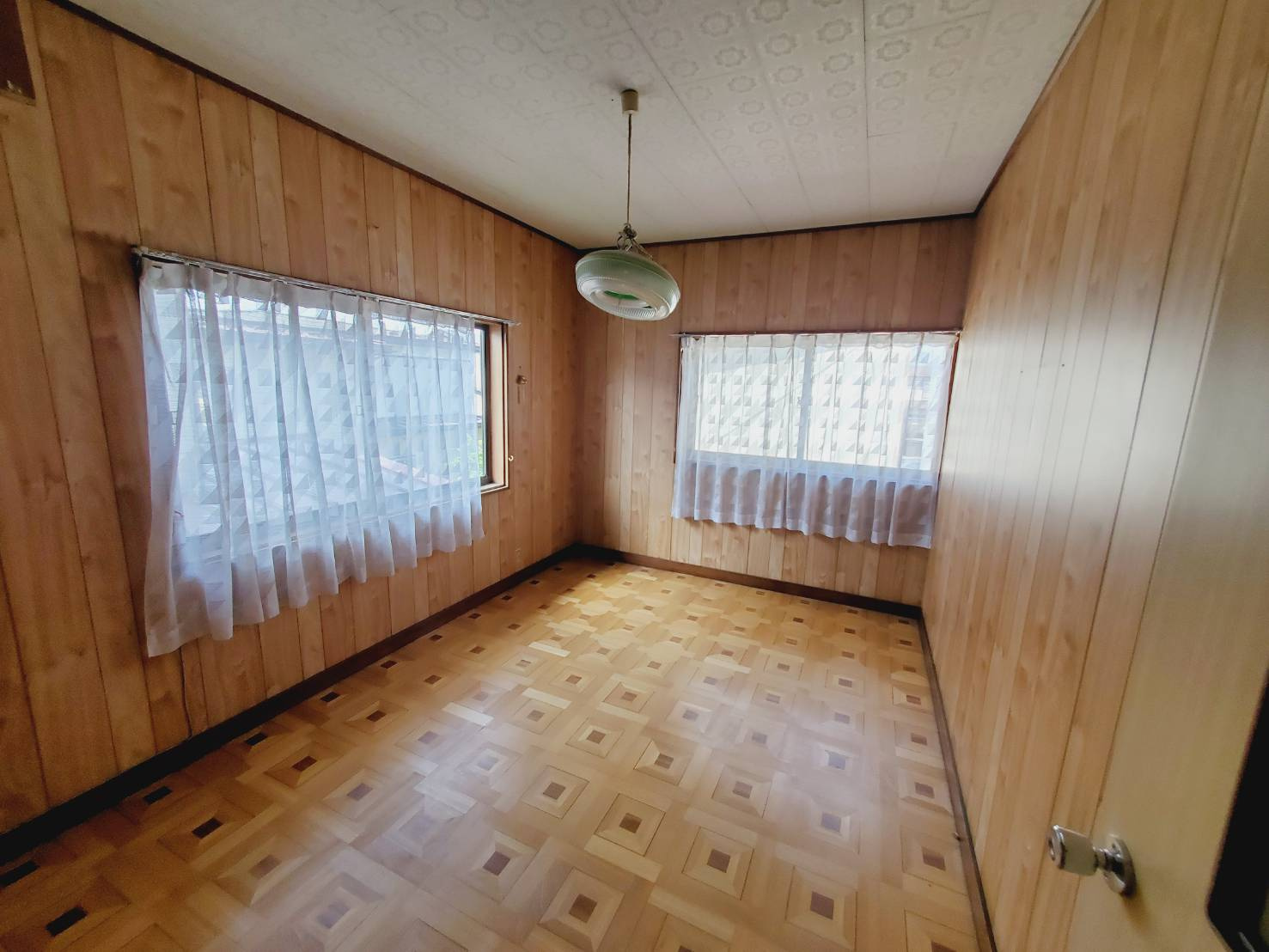 長苗代3丁目中古住宅！の洋室