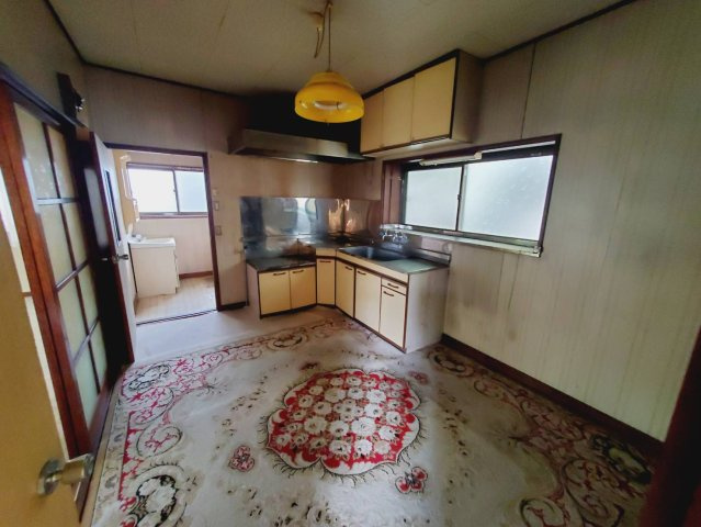 長苗代3丁目中古住宅！のキッチン