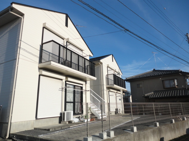 メゾンタカAの外観