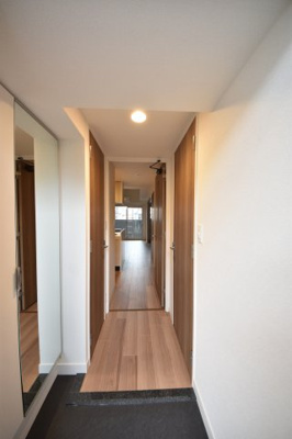 【玄関】 | エスライズ神戸三宮山手通壱番館