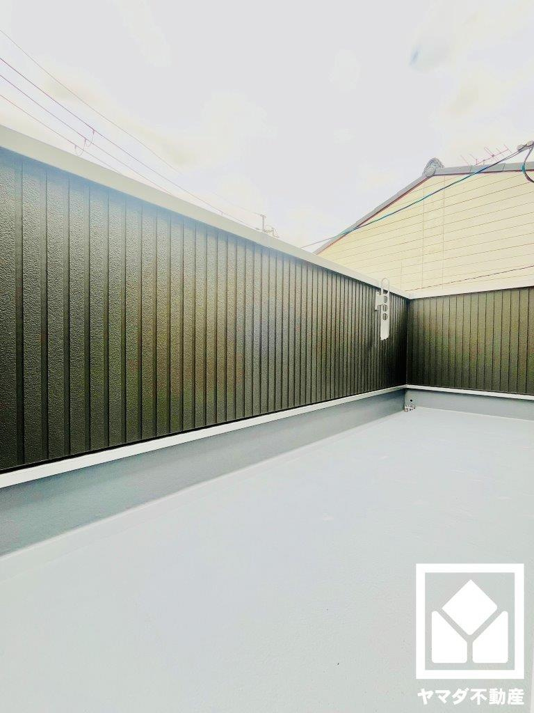 伏見区久我御旅町　1号地のバルコニー