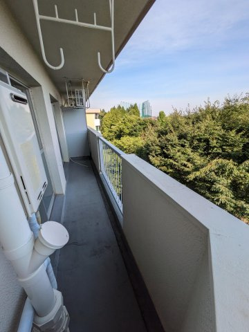 車返団地1街区15号棟のバルコニー