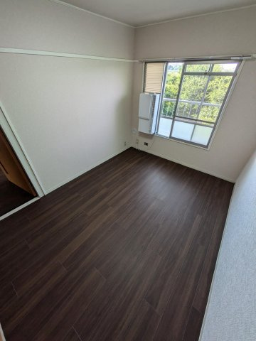 車返団地1街区15号棟の寝室