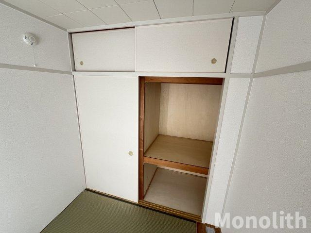 泉北茶山台２丁7番4号棟の収納