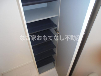 【その他】 | カンファーフォレスト | 同型タイプ